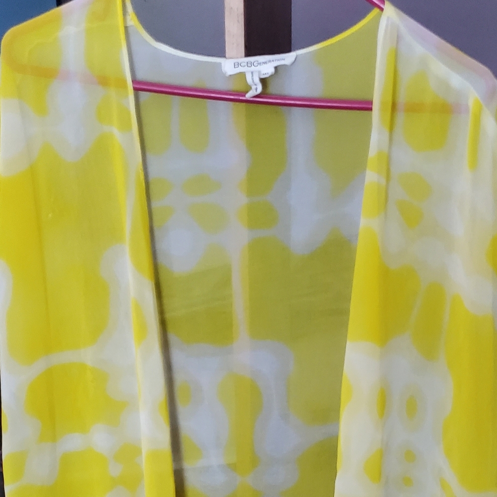 BCBG Generation Kimono
